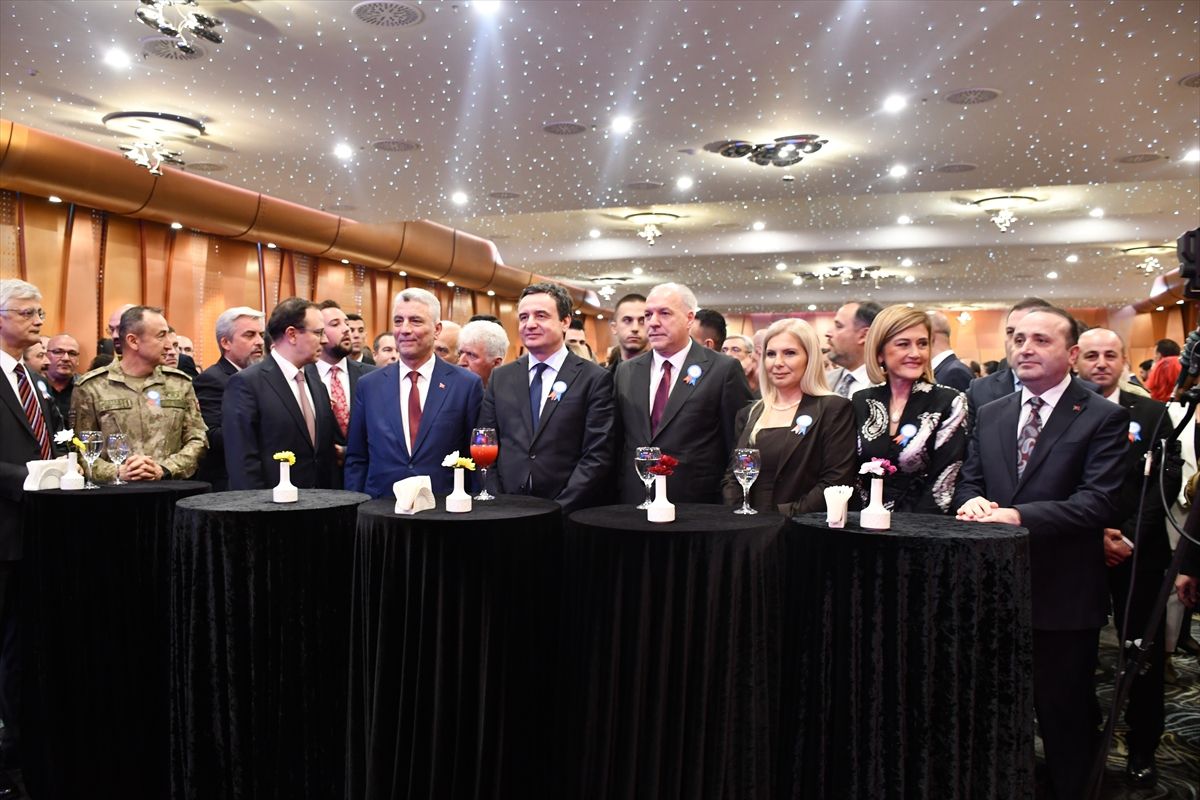 23 Nisan Kosova Türkleri Milli Bayramı Priştine'de kutlandı