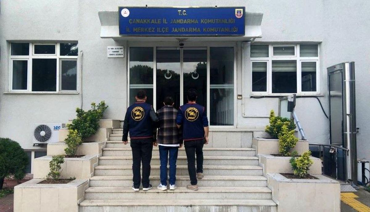 Çanakkale'de çeşitli suçlardan aranan 15 şüpheli tutuklandı