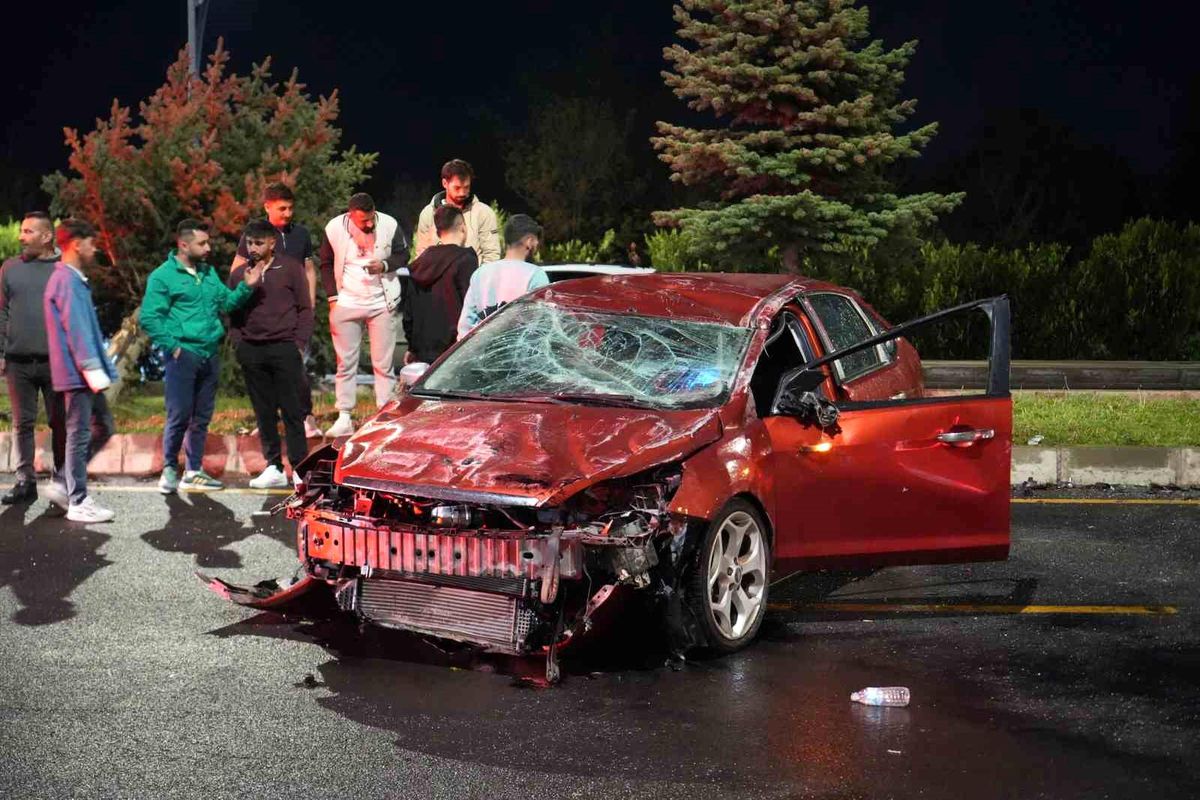 Niğde'de kontrolden çıkan otomobil takla attı: 1 yaralı